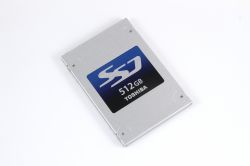 TOSHIBA THNSNJ256GCSY4PAGB