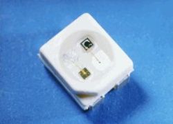 EVERLIGHT 67-03/R6GHBHW-A99/2T/MS