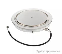 INFINEON SP005717389